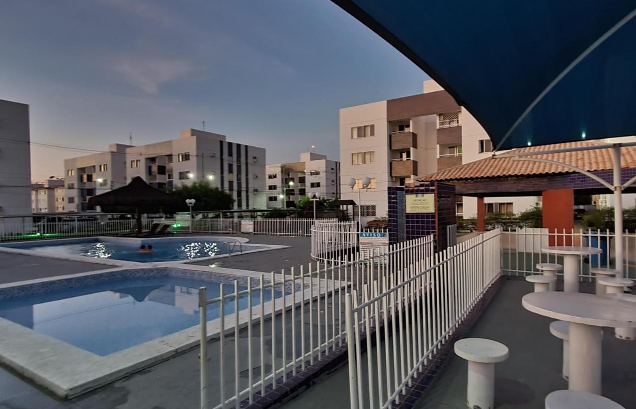 Apartamento Confortavel Em Petrolina 2 Quartos Com Ar Cond E Wi-Fi 300Mb Luaran gambar